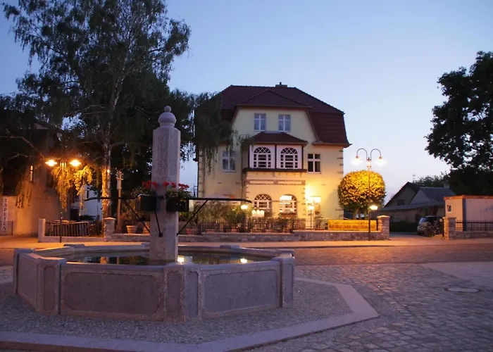 Chau-asiatisches-restaurant Und Pensjonat 3*