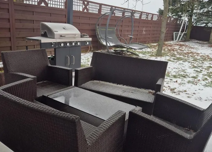 Chau-asiatisches-restaurant Und Pensjonat Rudersdorf